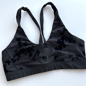 SoulCycle Black Stretch Nylon Black Velvet Flocked Floral Print Sports Bra S